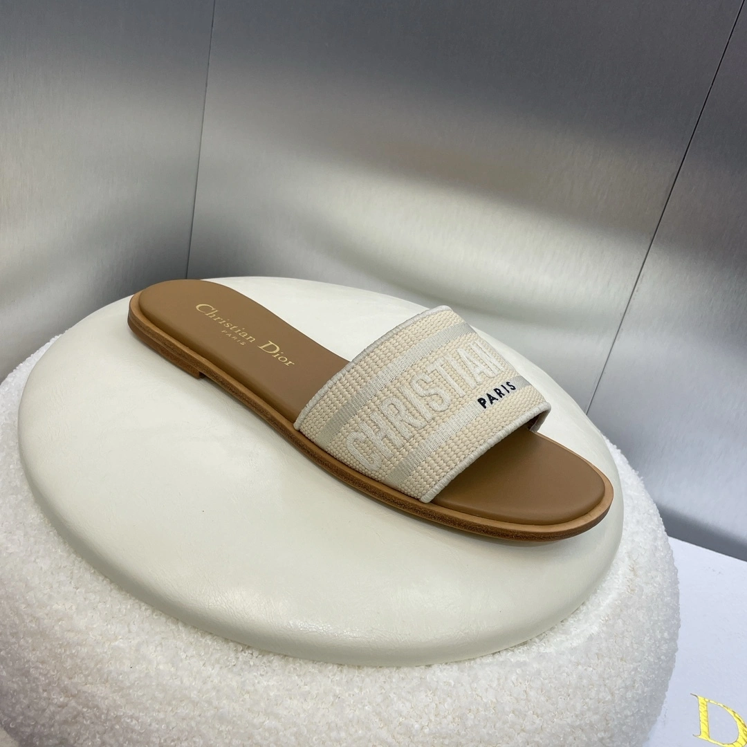 &COCO-- 4ior KCO062ECJ_S03W cowhide Heel height：1.5CM item:D-X158G0338